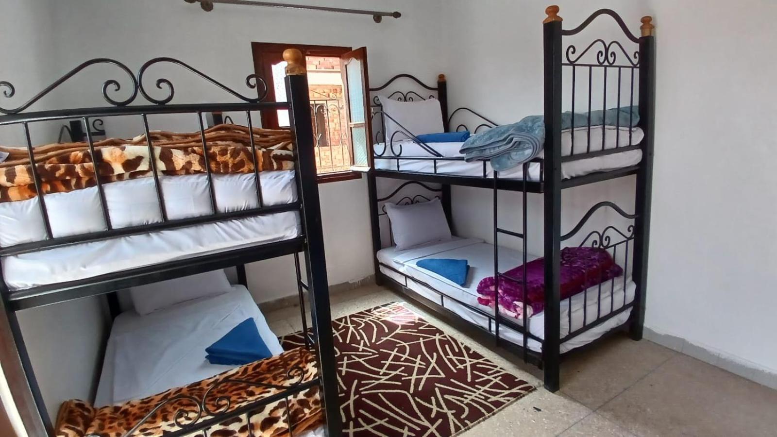 Warzazat Hostel Kültér fotó