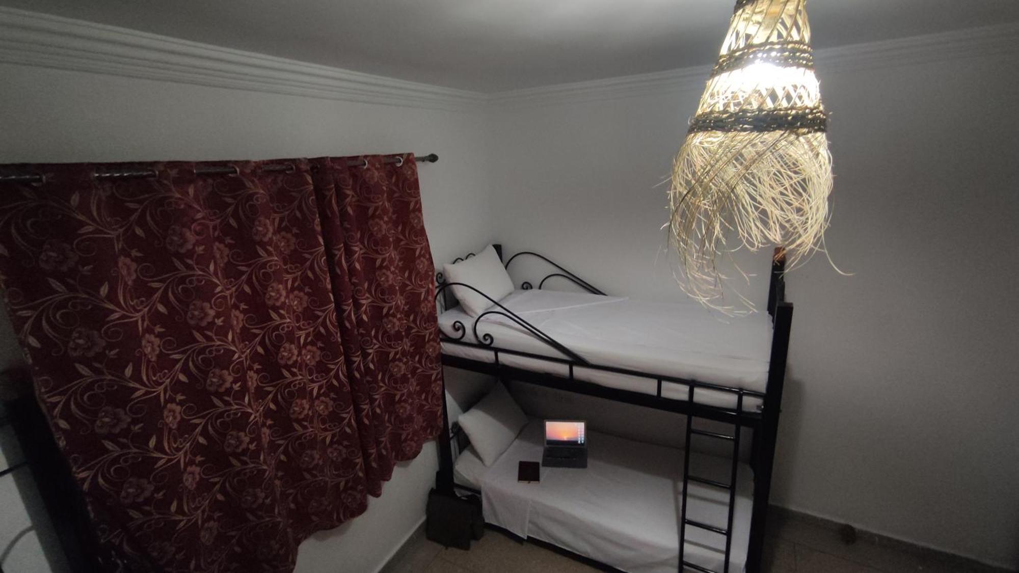Warzazat Hostel Kültér fotó