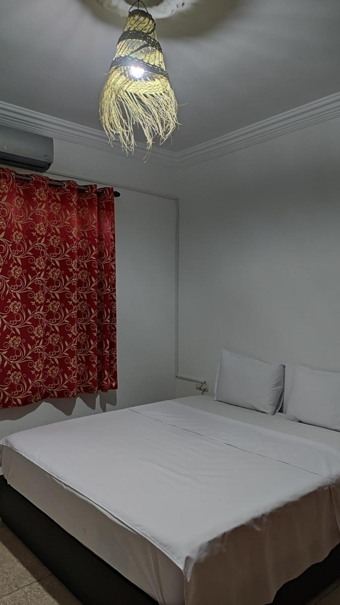 Warzazat Hostel Kültér fotó