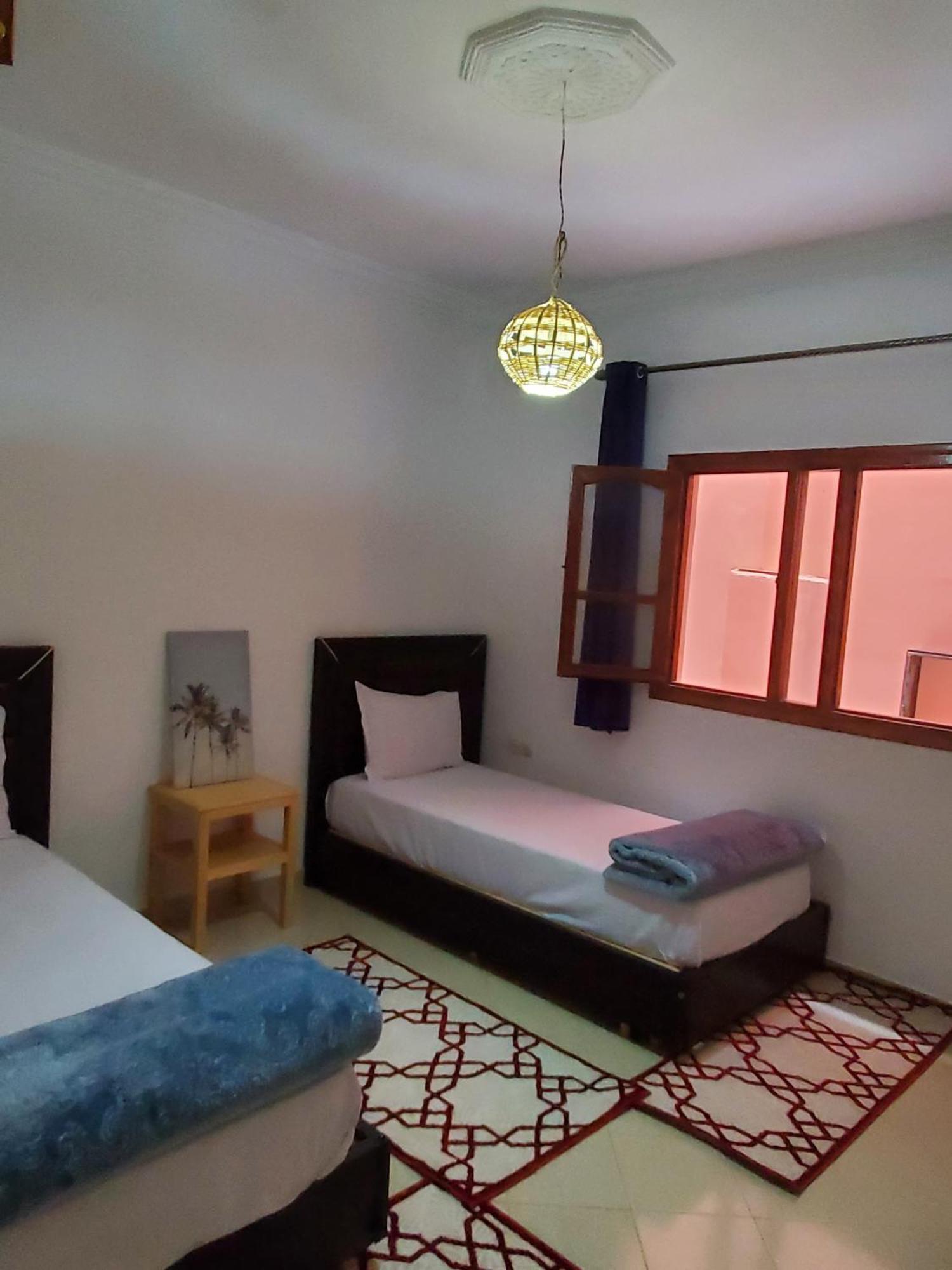 Warzazat Hostel Kültér fotó