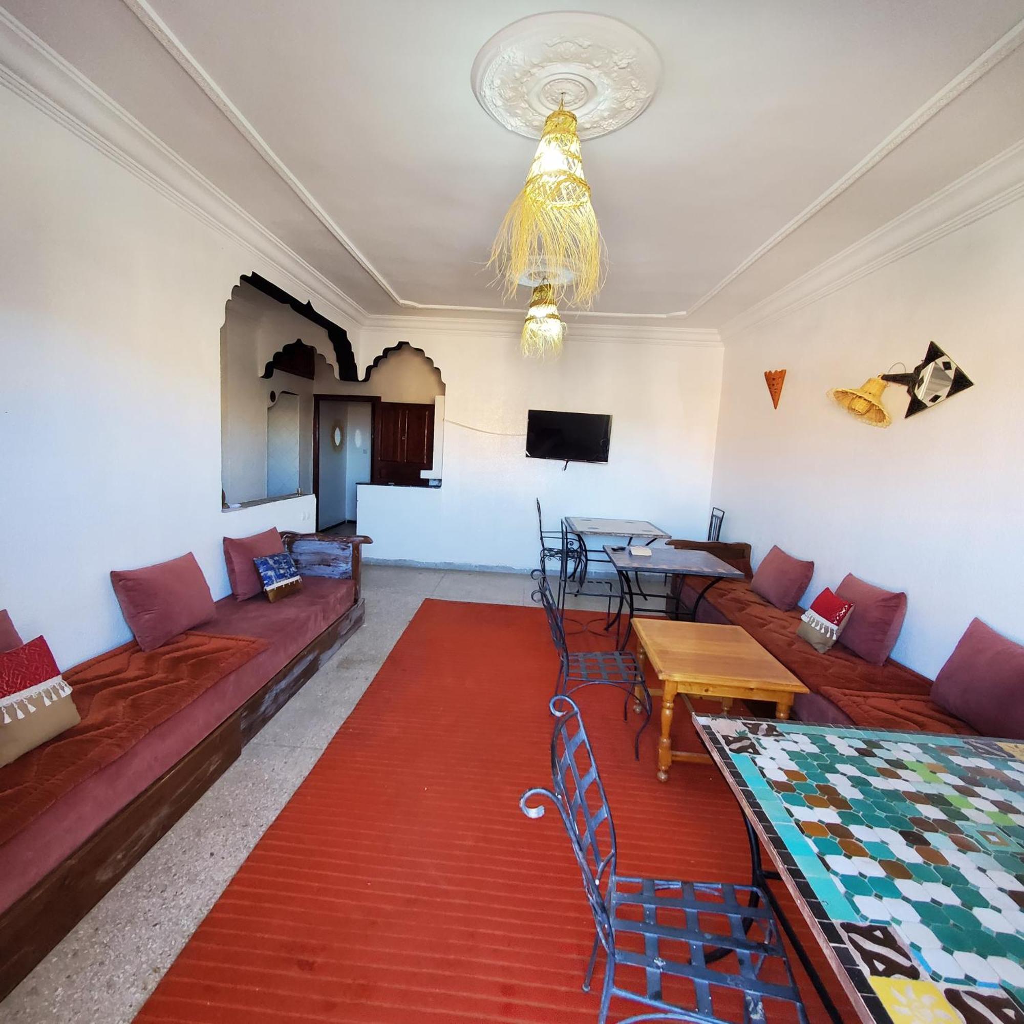 Warzazat Hostel Kültér fotó